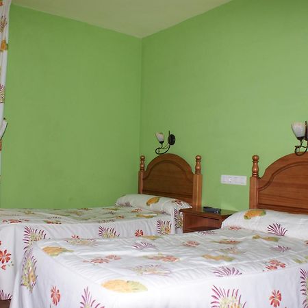 Hostal Carazo Torquemada Extérieur photo