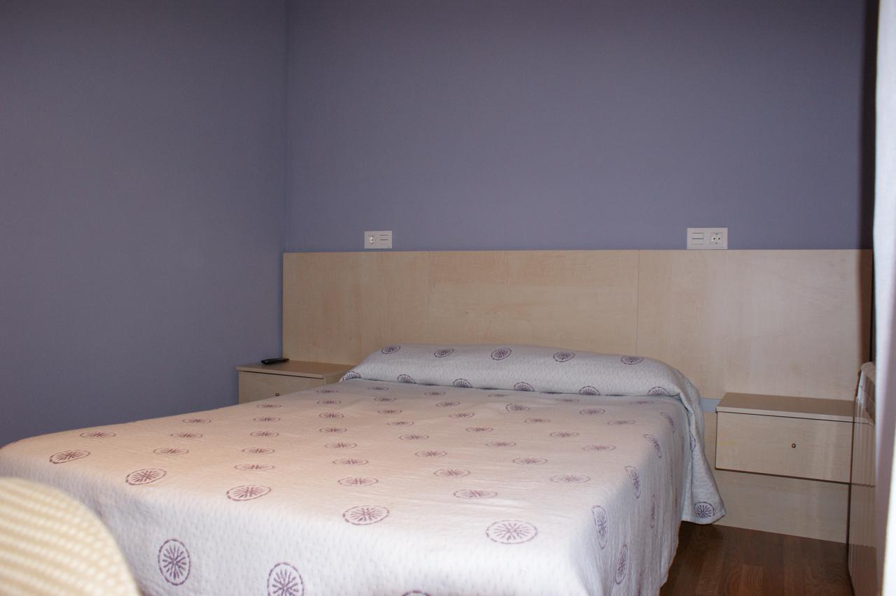 Hostal Carazo Torquemada Extérieur photo