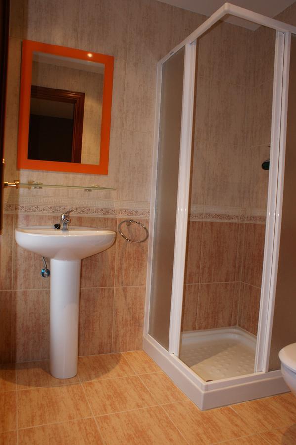 Hostal Carazo Torquemada Extérieur photo